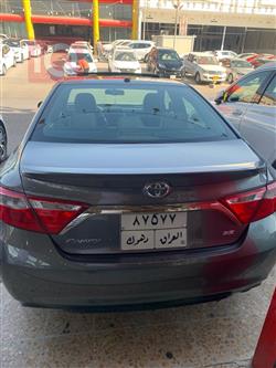 تۆیۆتا کامری